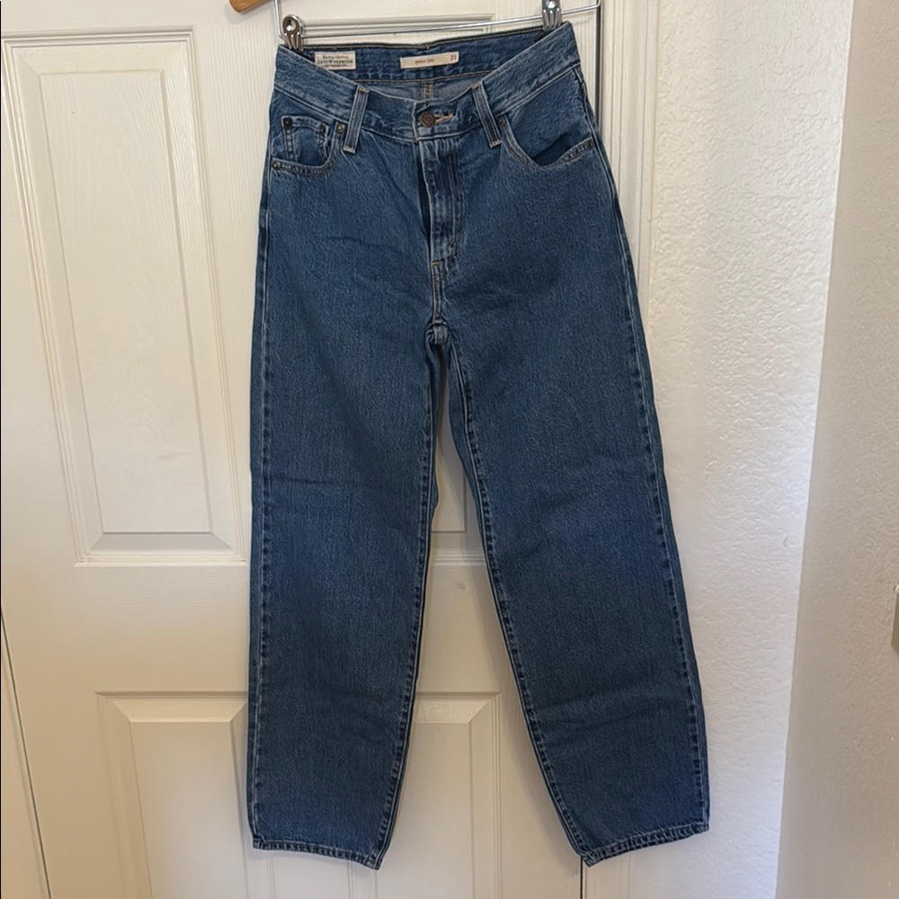 Levi's Baggy Dad Jeans